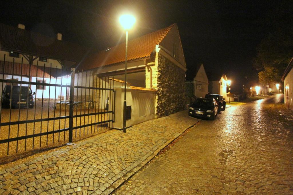 Holubnik Statecnych Zen Kralovych Hotel Luze Luaran gambar
