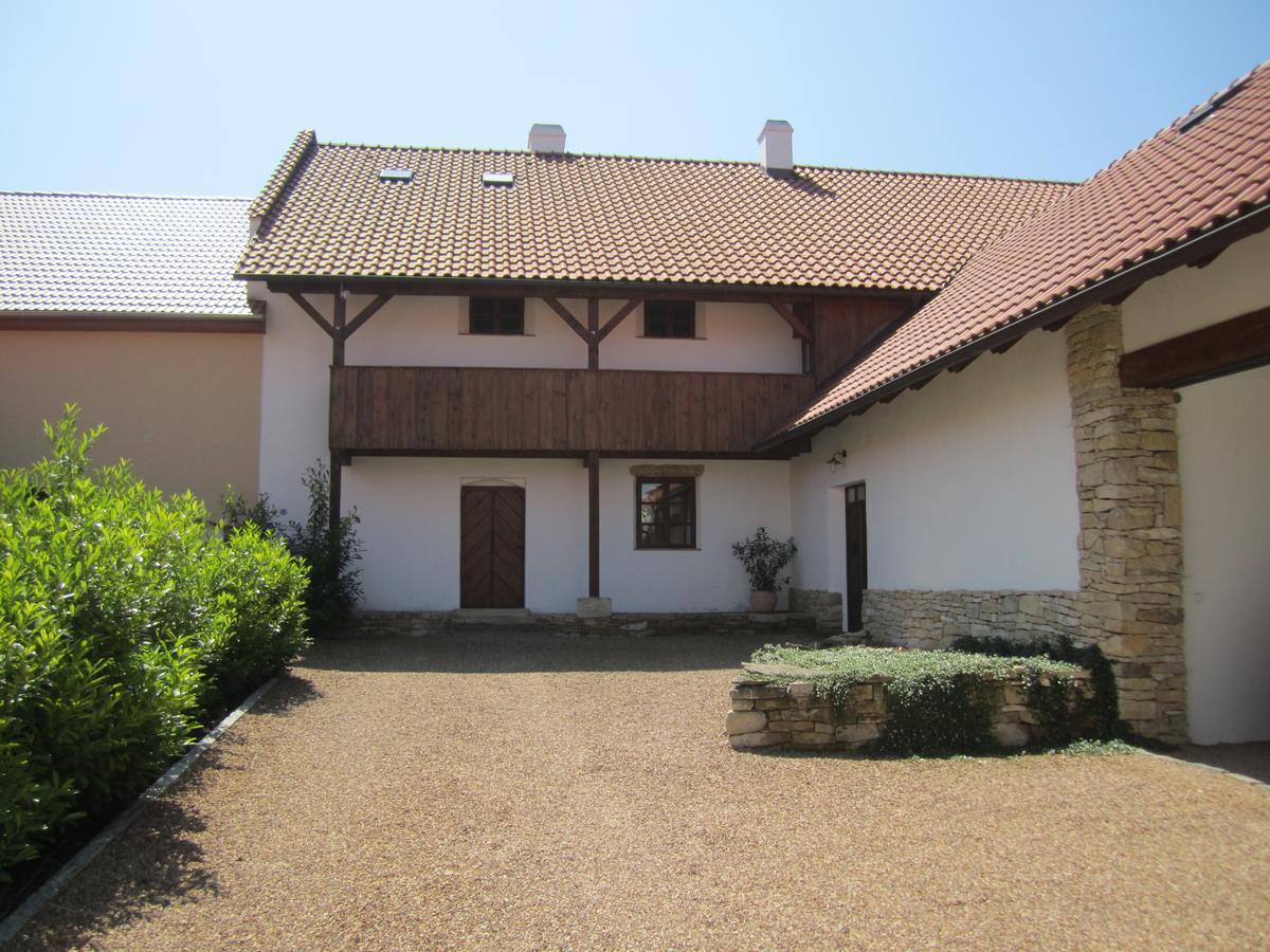 Holubnik Statecnych Zen Kralovych Hotel Luze Luaran gambar